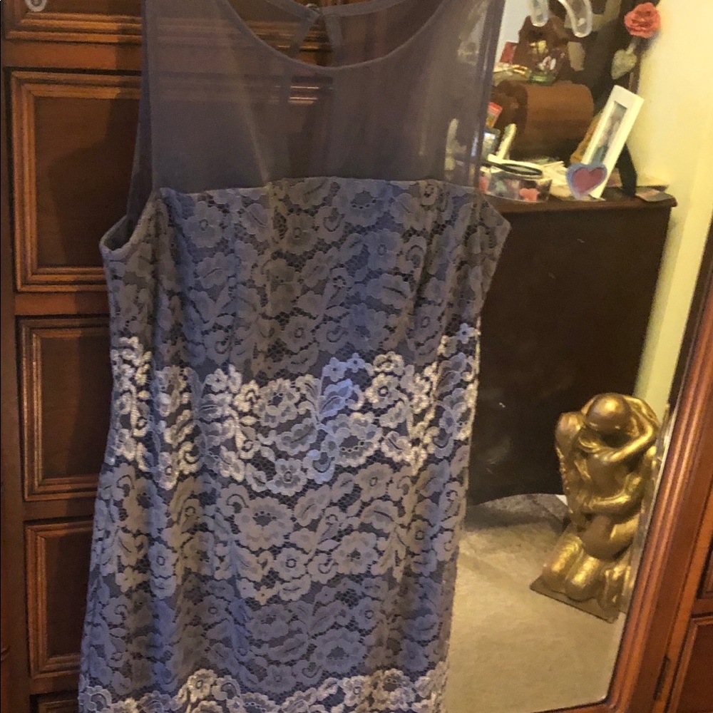 Pretty, Classy, Comfortable, Dressy, Date, Subtly Sexy, perfect condition